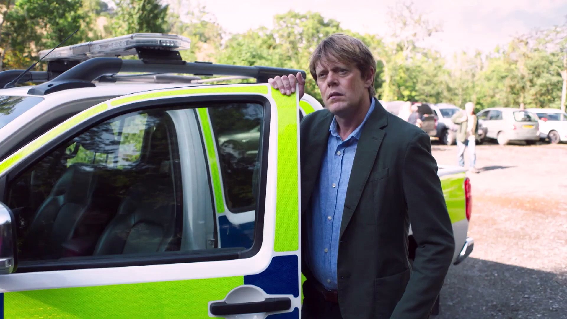 ⁣Beyond Paradise - Trailer