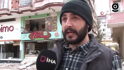 60 kişiyi kurtardı, düşen duvarın altında kalarak hayatını kaybetti