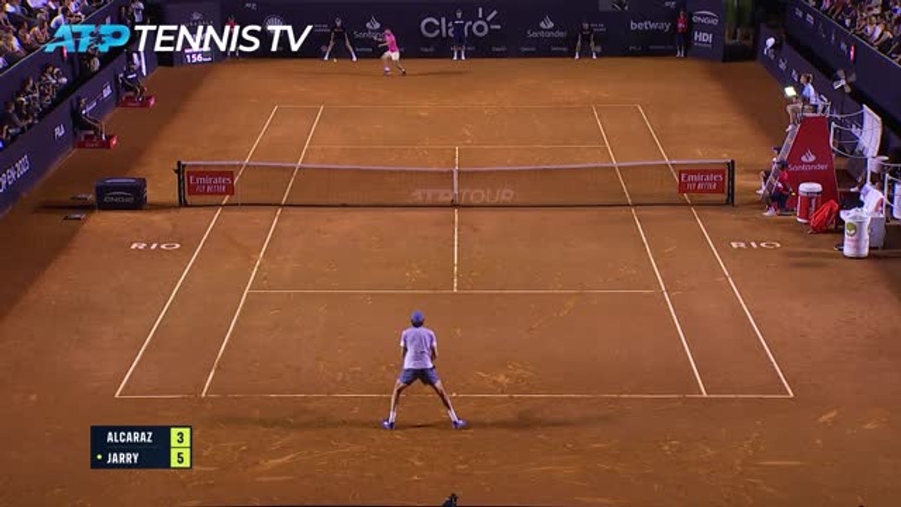 Highlights: Alcaraz trotz Beinproblemen im Finale