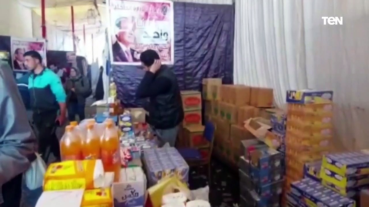 إقبال كبير من المواطنين على معرض كلنا واحد بالدقهلية وتخفيضات كبيرة على السلع