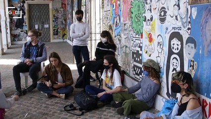 Stupro, educazione sessuale e porno. L'appello dei ragazzi: "Insegnateci l'amore"