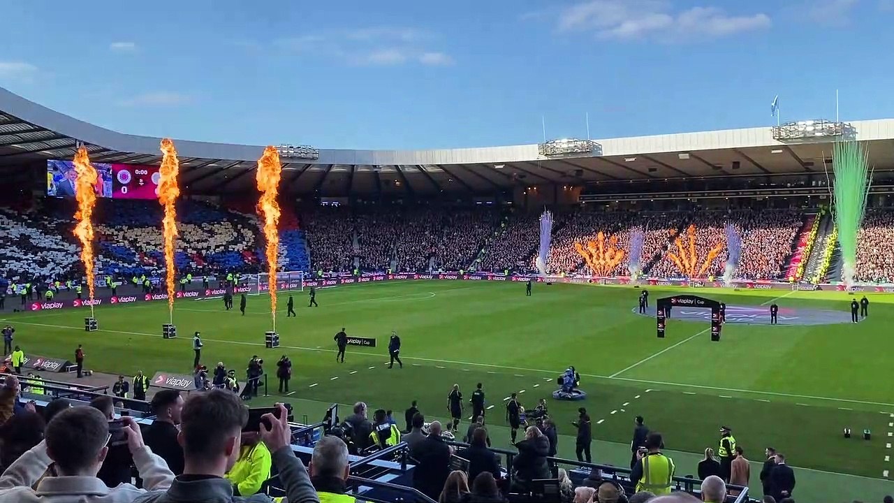 Rangers vs Celtic - Teams emerge from tunnel ahead of Viaplay Cup Final