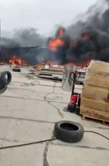 BAŞAKŞEHİR'DE KUMAŞ FABRİKASINDA YANGIN