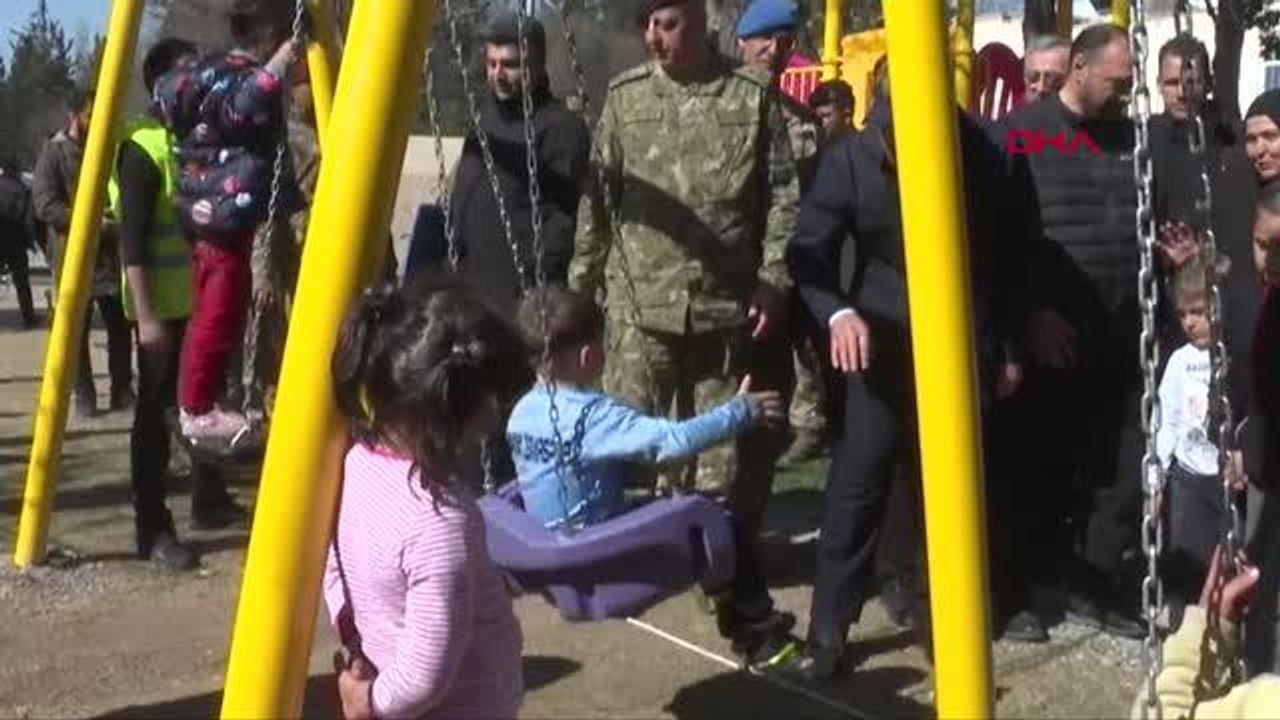 BAKAN AKAR FUAR ALANI VE ATATÜRK PARKI'NDA ÇOCUKLAR İÇİN KURULAN OYUN ÇADIR ALANINDA İNCELEMELERDE BULUNDU