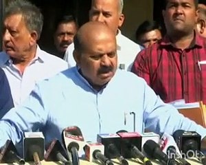 चुनाव लड़ने के बारे में किसी भी मठाधीश ने नहीं की बात