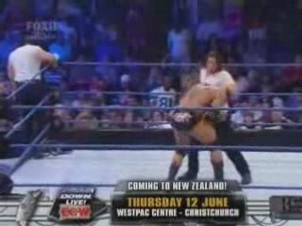 Batista vs Deuce & Domino 21.3.08 Pressing-Catch.Tk