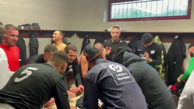 SENIORS R3 - VICTOIRE DES SENIORS A ST BEAUZIRE