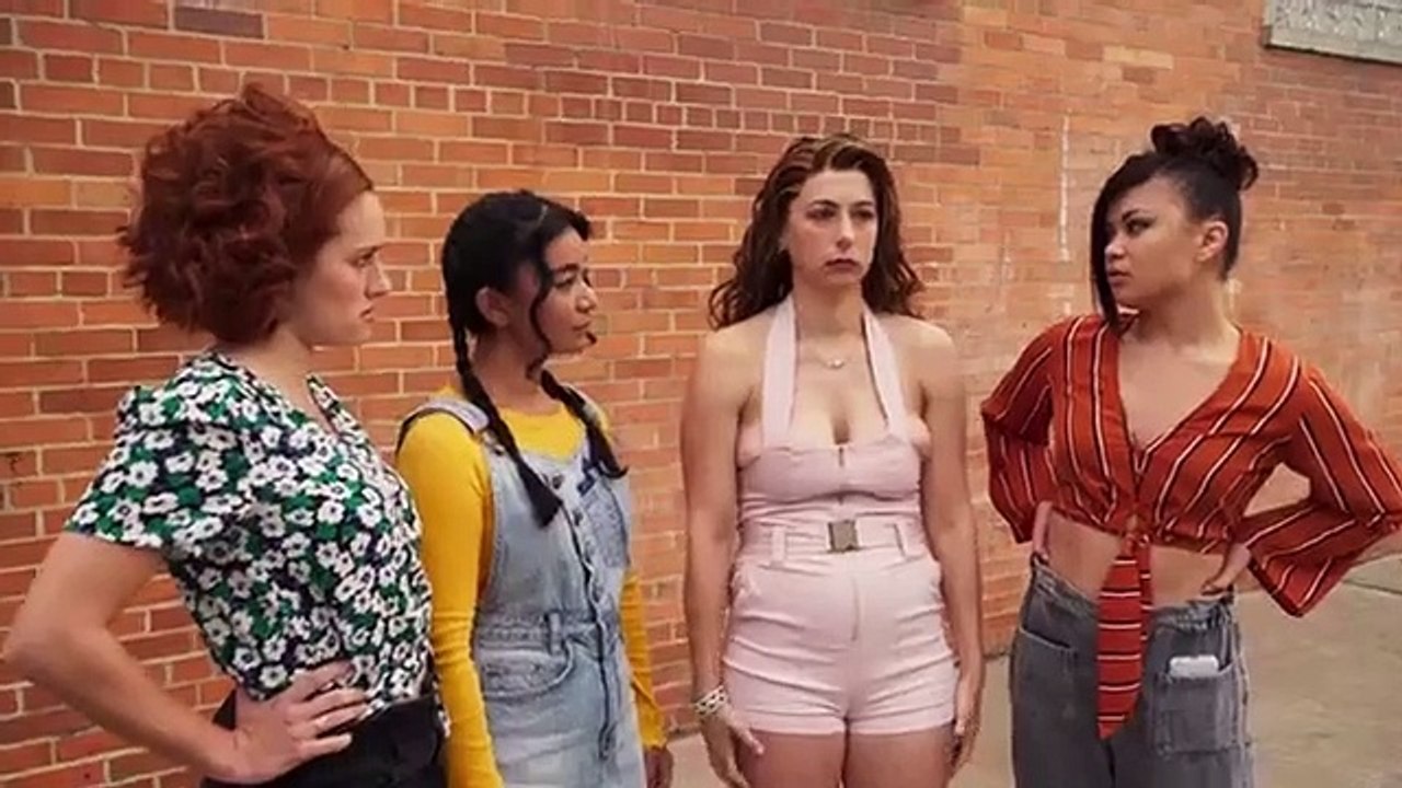 The Iliza Shlesinger Sketch Show - Se1 - Ep04 HD Watch