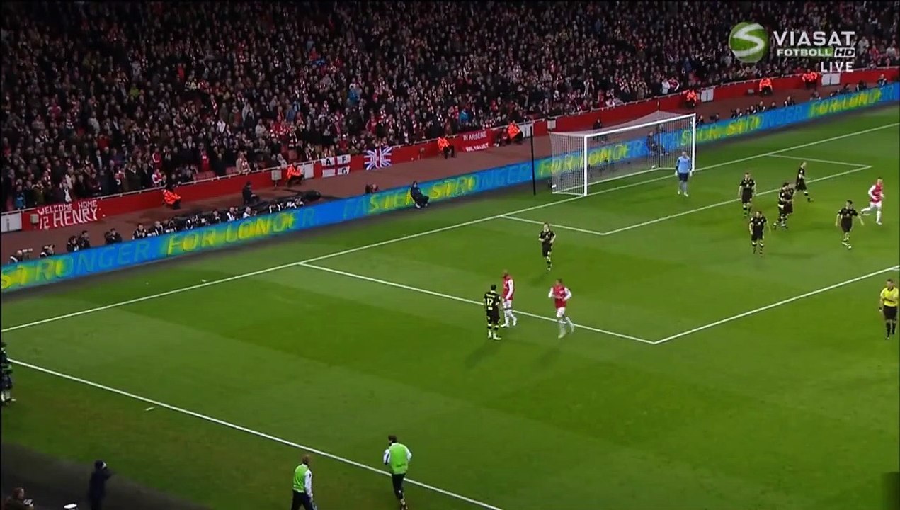 HD Thierry Henry First Arsenal Goal From Return Arsenal Vs Leeds 1-0 720p