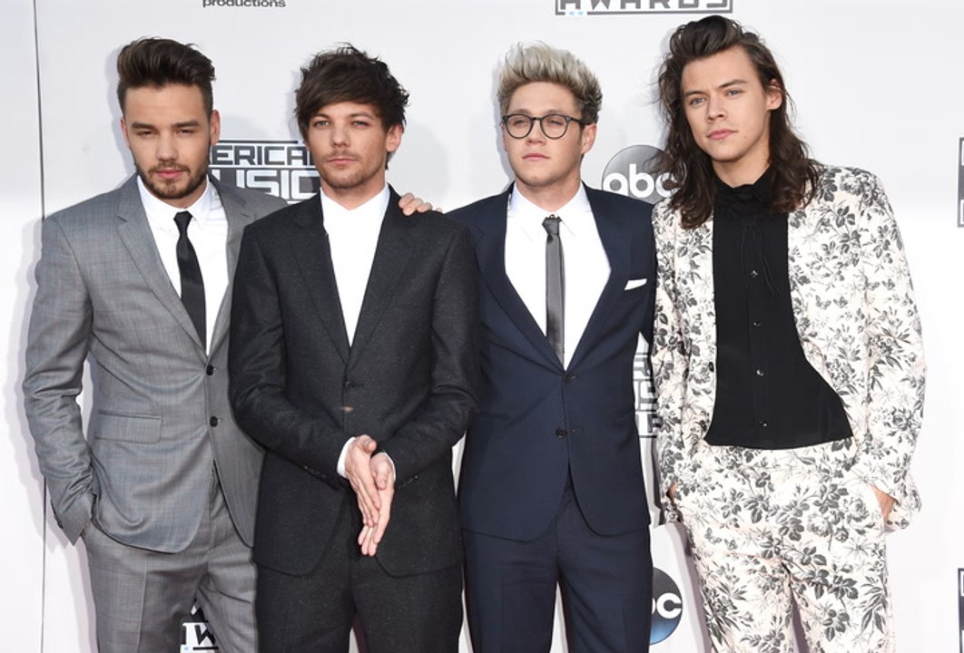One Direction: Louis Tomlinson Jealous of Harry Styles' Success?