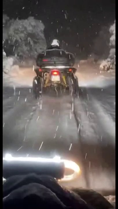 Un dimanche sous la neige à TRETS - 26FEV2023