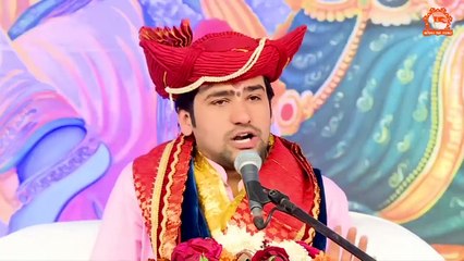 इतना बड़ा बनो की छोटा तुम्हारे साथ ख... होकर अपने आप को बड़ा महसूस करे _ बागेश्वर धाम सरकार