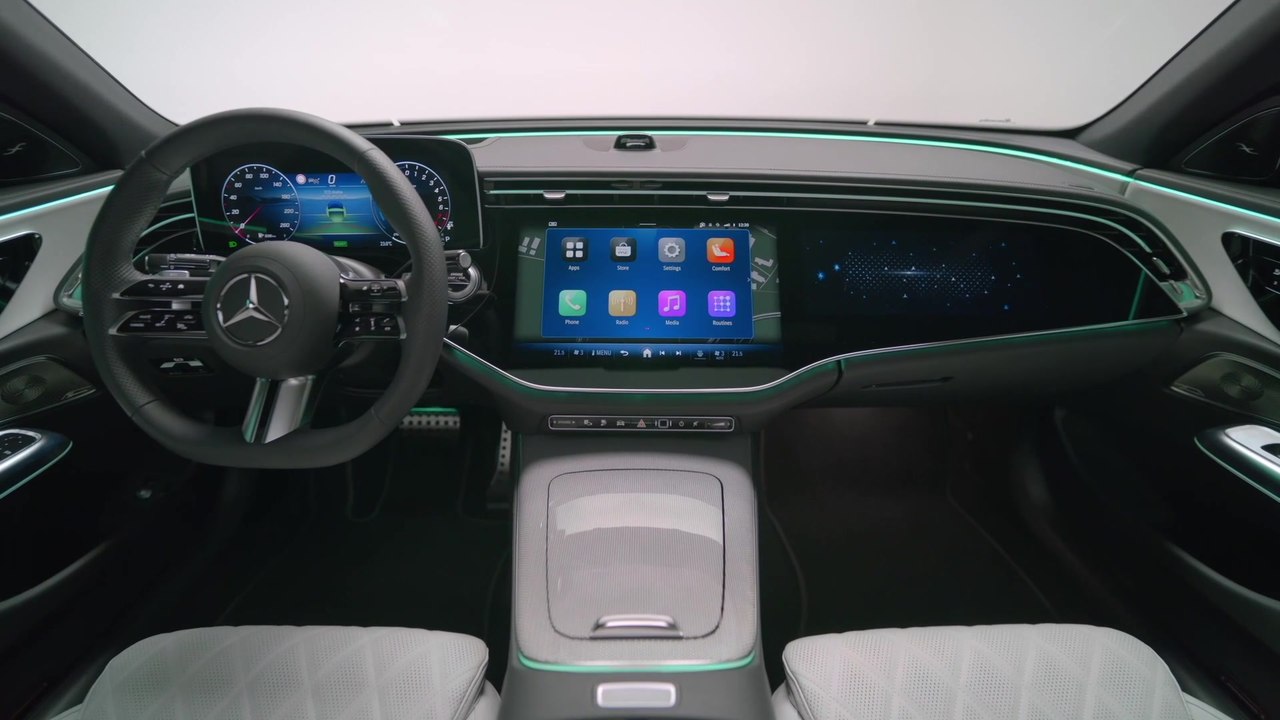 Die neue Mercedes-Benz E-Klasse - die In-Car-Apps