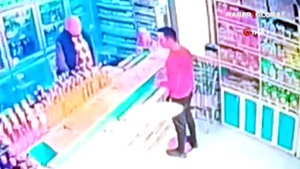 Esnafa çakılı kabus dehşeti! Saniye saniye kaydedildi