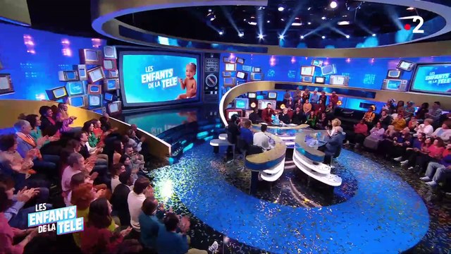 Le compagnon de Laurent Ruquier, Hugo Manos, fait une surprise à l’animateur dans « Les enfants de la télé » sur France 2 : Merci pour ces cinq années de bonheur - Regardez