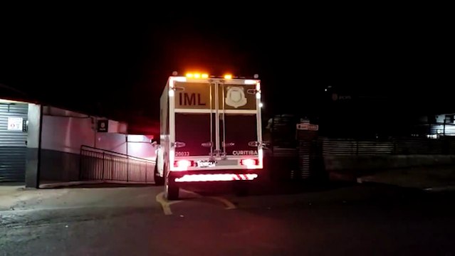 Corpo carbonizado de acidente na Br-277 dá entrada no IML de Cascavel