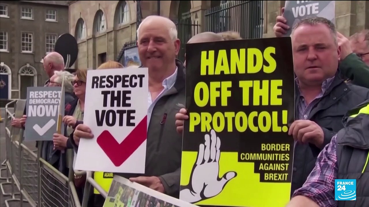 Hopes grow for deal on Northern Ireland protocol as EU's Von der Leyen to meet Sunak