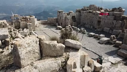 DEPREMZEDE SİMON'UN 6'NCI YÜZYILDA YAPTIĞI MANASTIR, DEPREMİ HASARSIZ ATLATTI