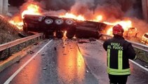 Tir precipita da viadotto su A1, muore conducente salernitano (27.02.23)