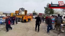 Depremin merkezi Kahramanmaraş'ta iş yerinin çatısı çöktü