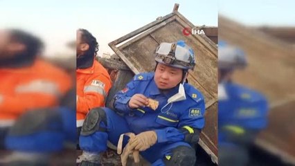 Çinliye otlu peyniri ikram eden arama kurtarma görevlisi konuştu