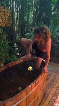 L'ancien basketteur n'a pas hésité à mettre la pression sur son petit frère. Allez, allez, allez, n'aie pas peur, allez ! , lui a-t-il lancé.Joalukas Noah et son frère Joakim en vacances à Miami