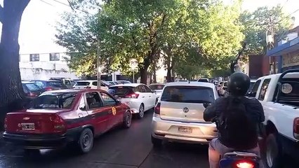 En una mañana fresca arrancaron las clases en Salta