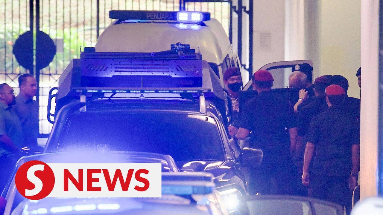 Najib disrupted his own appeal with last-minute change of lawyers, apex court hears