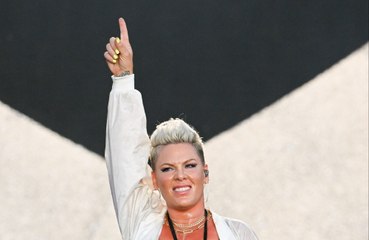 Pink says her feud with Christina Aguilera 'has been resolved'