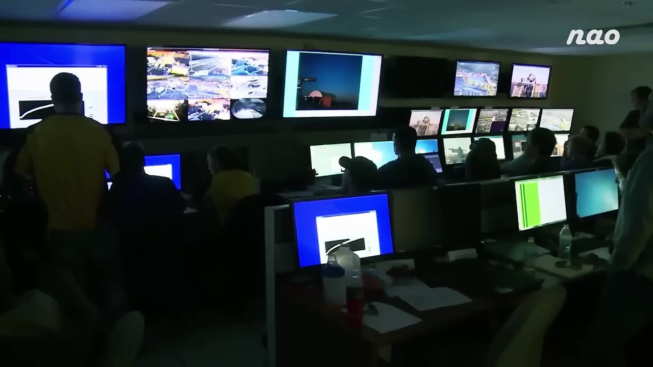 Pengujian Senjata Terkuat Masa Depan Senilai 500 Juta  Electromagnetic Railgun