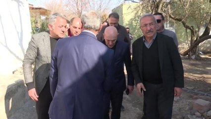 İzmir Büyükşehir Belediyesi, Deprem Bölgesi Osmaniye'de Çalışmalarına Devam Ediyor
