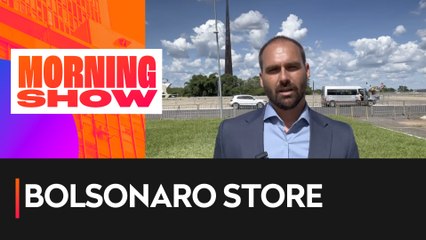 Eduardo divulga lançamento de loja online com produtos de Jair Bolsonaro