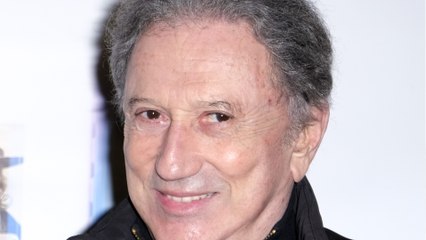 GALA VIDEO - Michel Drucker est sorti de l’hôpital : son retour à l’antenne déjà annoncé !
