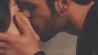 cute couple kiss status - gf bf kissing seen