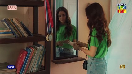 Akeli Larki Kahan Ja Rahi  #mayaali #bilalashraf - Yunhi