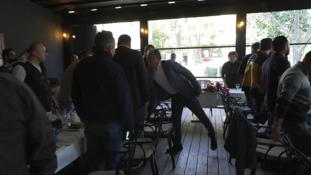 Muratpaşa Belediye Başkanı Uysal, Deprem Bölgesinden Dönen Personeliyle Bir Araya Gelen: Gelecekle İlgili Kararlar Alıyoruz