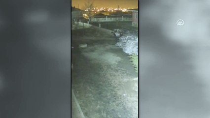 Van'da okuldan kömür çaldığı iddiasıyla 2 şüpheli tutuklandı