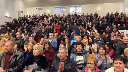 Бойко сипе пропаганда в Любимец