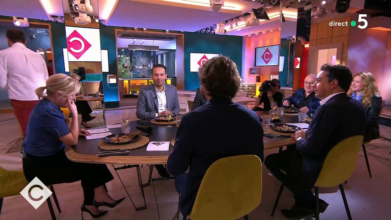 L'acteur Michel Blanc ne mâche pas ses mots concernant le film "Les Bronzés 3" sur le plateau de "C à vous" sur France 5: "C’est ce que j’ai fait de plus mauvais..." - Regardez