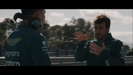 VÍDEO: El Aston Martin DBX 707 al límite con Fernando Alonso al volante... ¡Qué pasada!