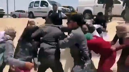 Lanetli, barbar kavim! İsrail, bu videoyu yok etmeye çalışıyor