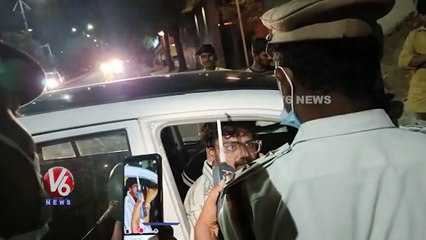 Drunken Man Hulchul With Traffic Police _ Banjara Hills _ Hyderabad _ V6 News