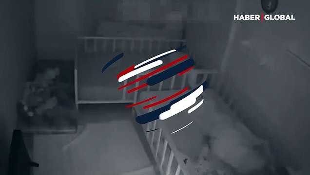 Korku dolu anlar! İzmir Foça’da merkezli 4.1 büyüklüğündeki deprem kameraya yansıdı