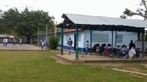 Por falta de servicio escolar los estudiantes en Chocó arriesgan su vida para poder llegar a sus clases