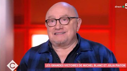 Michel Blanc flingue Les Bronzés 3 dans C à Vous : “C’est ce que j’ai fait de plus mauvais”