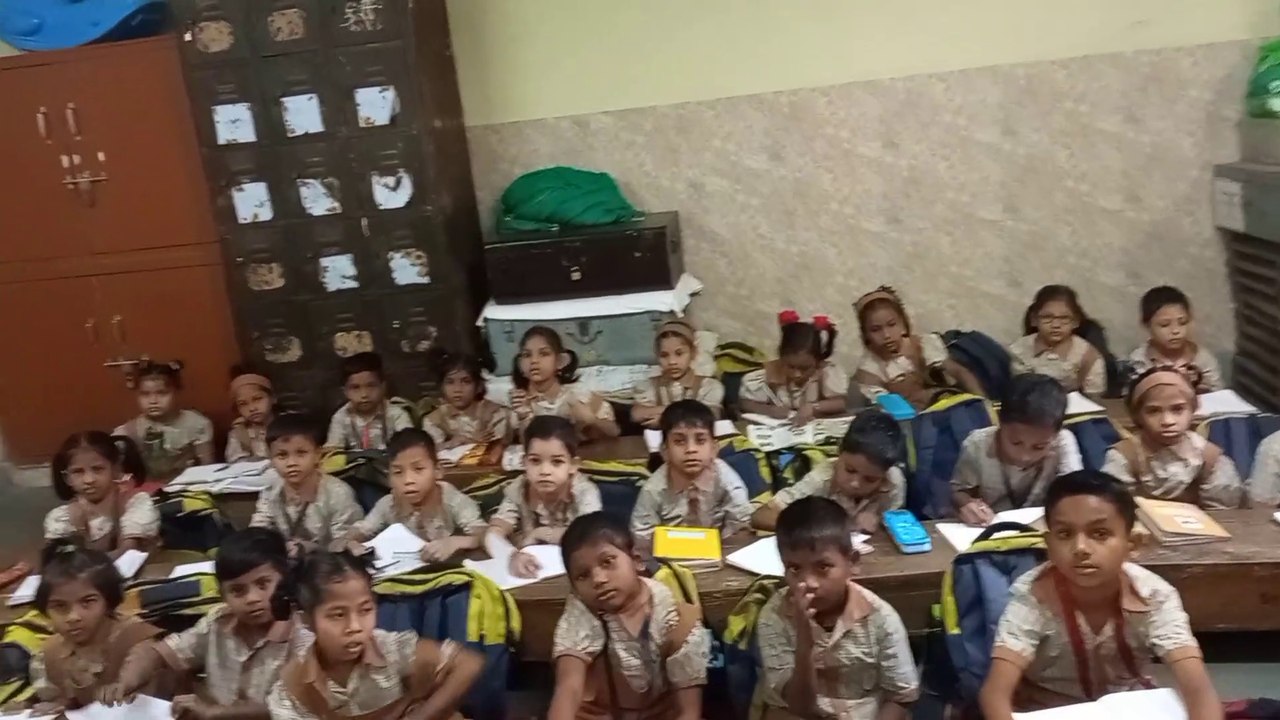 वर्णमाला के वर्णों से अर्थ पूर्ण शब्द