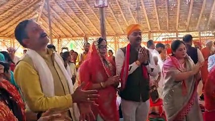 God's part is soul and soul is imperishable: Devdas Maharaj