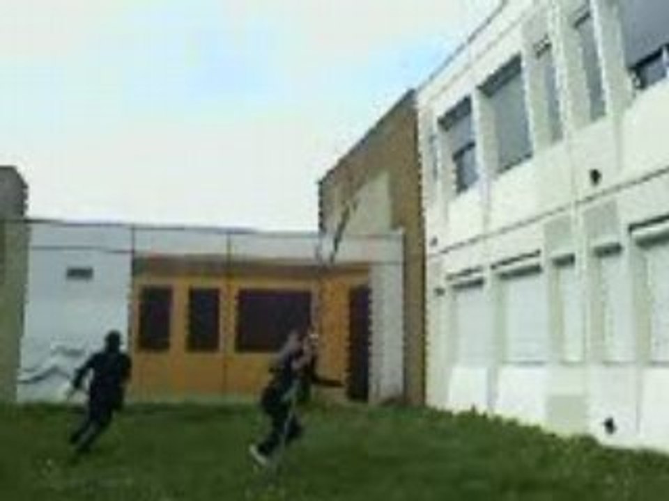 Poupey vec shoukette mdrrr larbre le povre xD