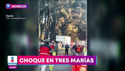 Tráiler vuelca en Tres Marías y pobladores hacen rapiña