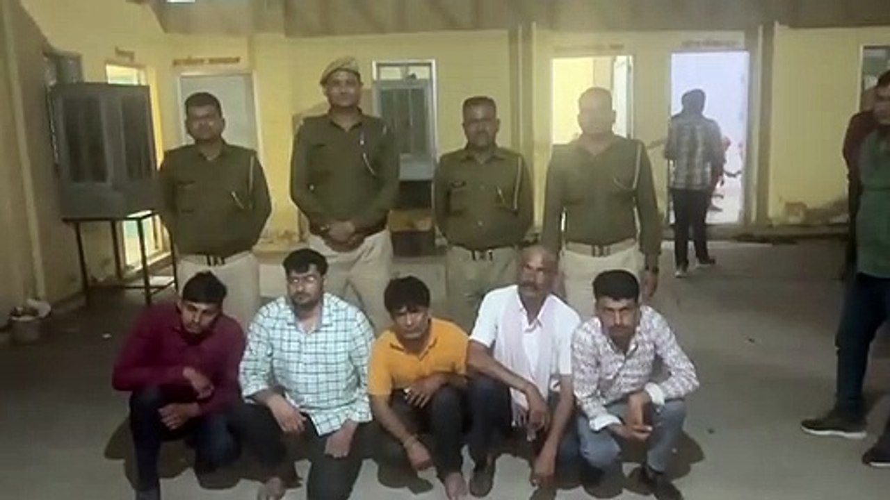 Teacher recruitment exam : रातों-रात कमाने थे लाखों रुपए, 5-5 हजार में लिए थे तीन कमरे